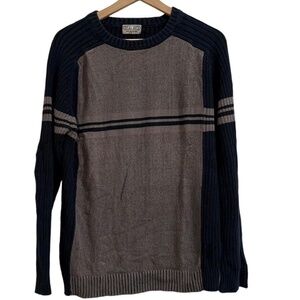 Men’s 90s Vintage Navy & Gray Sweater